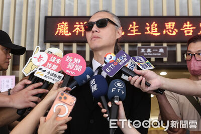 龐祥麟生前「珍藏罹癌妻頭髮67年」捨不得丟 兒告別式上哭到潰堤