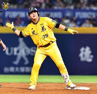 陳俊秀關鍵2分打逆轉富邦！兄弟7比3守住龍頭　擋下桃猿5連勝追兵