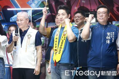 他解析「廟董當面酸蔣萬安」 「沈伯洋送北市府!要蔣去選總統」