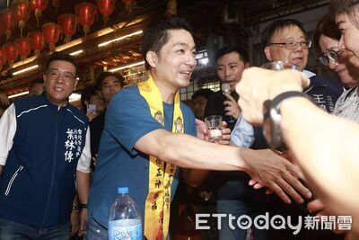 北市熱戰！沈、蔣同場跑攤　王世堅大樁腳竟喊要蔣萬安連任、選總統
