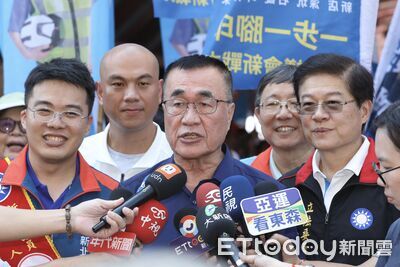 認公家機關外貼競選文宣不合規 李四川:不管哪個陣營都不能雙標