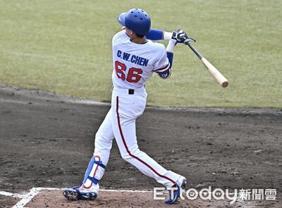 陳晨威30日回歸樂天打線！今先現身球場　猿隊6連勝登頂陣容再完整