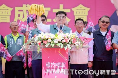 隔空「蕉」戰!高雄綠營酸送柯志恩去屏東 美女議員轟:政治二創