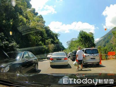 觀音瀑布重開吸客!埔霧公路中秋塞爆 南豐到埔里竟開1.5小時