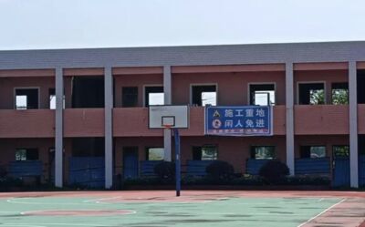 陸26歲男子捐助小學蓋校舍成爛尾樓 質疑官員貪污反被羈押600天