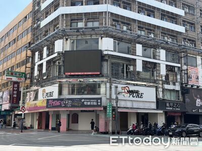 劉媽媽逢甲店面慘養蚊 月開58萬求租!網諷:誰租誰撞到