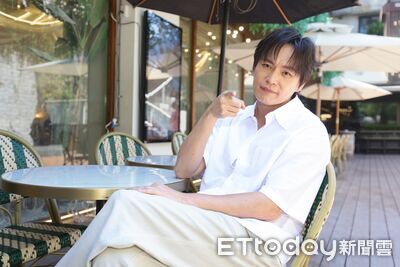 兒順走超強寶可夢卡牌…黃鐙輝目睹全程氣炸 「自甩巴掌」曝教育觀