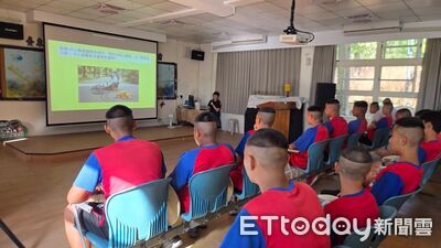 關山警走入桃源國中宣導法治 強化學生交通防詐及自我保護觀念