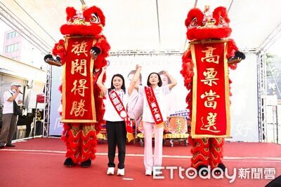 張嘉郡、黃尤美攜手拚斗六 小巨蛋、美術館、鐵路高架化端政見
