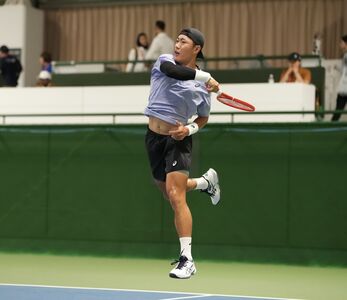 許育修單日雙勝豐收!男單逆轉過關、男雙合體何承叡狂轟9記Ace