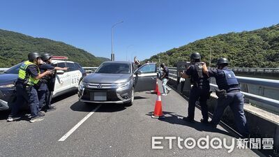 大武警金融機構防搶演練超逼真　強化攔截圍捕應變能力