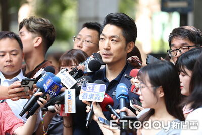 曹興誠讚沈伯洋「消弭藍綠對立」 蔣萬安團隊:大罷免回來了