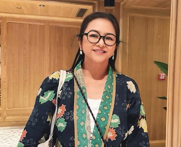 「洗腳水」改捏泥巴　葉蘊儀玉女蛻變陶藝家