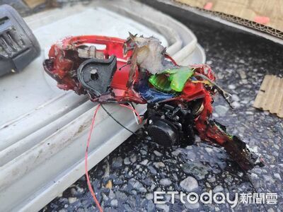 花蓮1天2起資收車起火「車斗狂冒煙」　疑鋰電池沒分類釀災