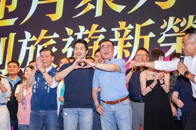 合體「最親密的戰友」李四川　蔣萬安：共同克服萬難讓大巨蛋營運