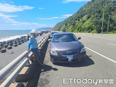 南迴公路老翁車輛爆胎受困 大武警即時協助安全返程