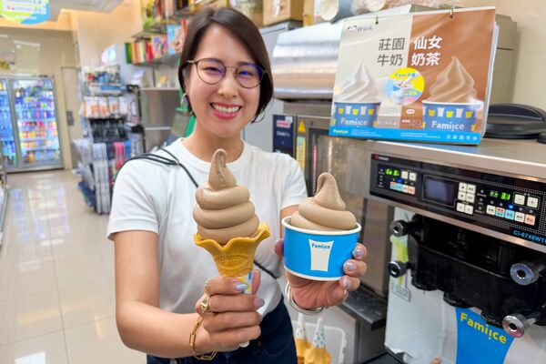 ▲▼全家推出萬聖節新品。（圖／業者提供）