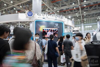 串聯國防科技和民間製造能量　台中AI應用暨製造展登場
