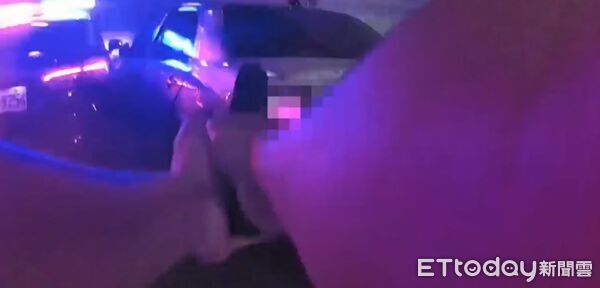 ▲▼ 屏東毒駕男拒檢還衝撞警車,警方狂追50公里將人逮捕 。(圖/記者陳崑福翻攝)