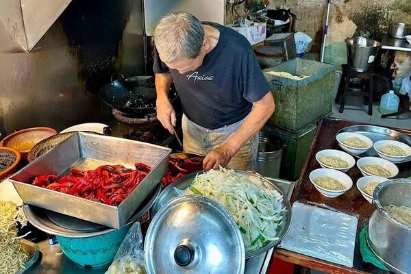 老闆廖文欽證實，未來將由姪子接下掌杓重任。（翻攝自台南式 Tainan Style臉書）