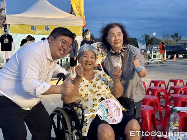 ▲▼      翁章梁宣布65至69歲中低收入戶健保費全免 蔡易餘支持「弱勢優先、照顧不等待」   。（圖／記者翁伊森翻攝）