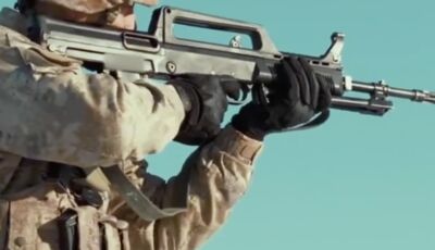 不怕你看!解放軍191式自動步槍罕見「開箱」 透明彈匣用途曝光