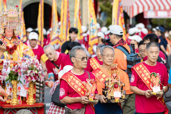 蘭陽媽祖文化節啟航！全台17尊天后齊聚 千人百船海巡護駕