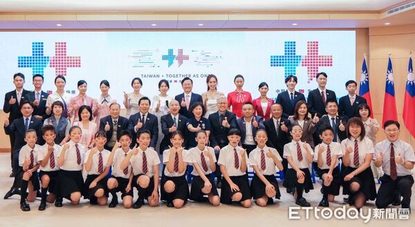 ▲115年國慶焰火將於10月10日在台東登場，預計晚間8時至8時30分於卑南溪出海口南岸施放1萬9千餘發焰火，結合音樂及藝文演出，邀請民眾共度國慶夜。（圖／記者楊晨東翻攝）