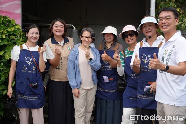 ▲副總統蕭美琴前往南投市29號花園參訪在地產業。（圖／沈夙崢競選團隊提供）