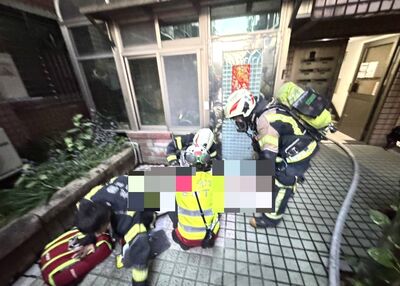 桃園透天厝清晨大火！10分鐘就撲滅火勢　屋主嚴重灼傷不治