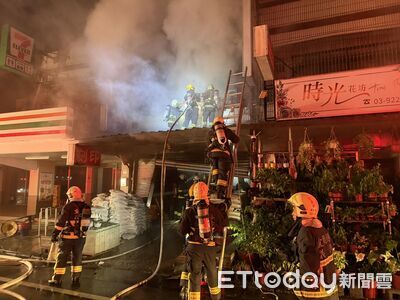 「想衝進去救人根本看不見」　宜蘭建材行大火3人受困、已1人罹難