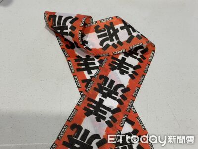 直擊/沈伯洋競總成立!人潮塞爆善導寺捷運站 搶領「洋流」飄帶