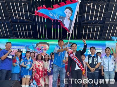 蔡宗豪推「好政十箭」拚連任　競總成立自彈自唱《扛得住》