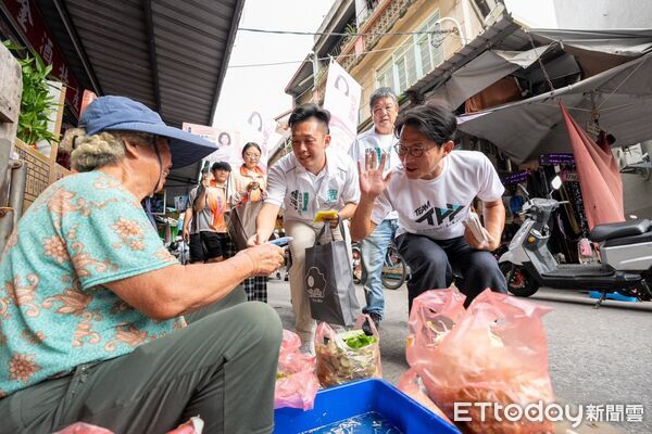 ▲▼黃國昌到金門輔選。（圖／民眾黨提供）