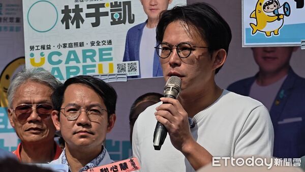 ▲柯志恩合體黃國昌力挺高雄市議員參選人林于凱             。（圖／記者吳奕靖攝）