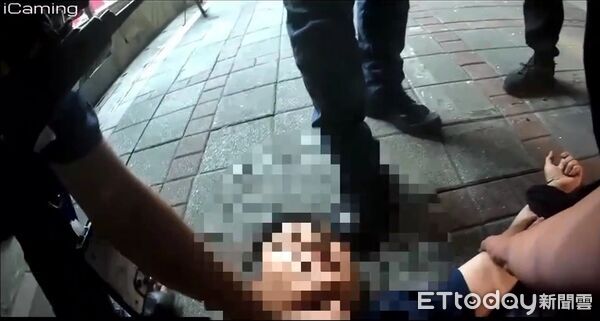 淡水醉漢路倒發酒瘋！拉扯救護、攻擊員警 遭壓制送辦