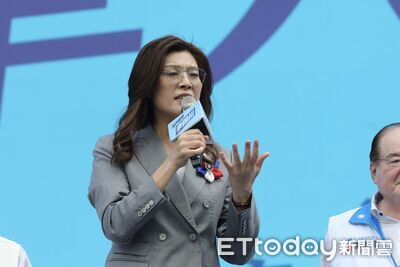 打破往例!鄭麗文不出席總統府國慶大典 改移高雄與柯志恩升旗