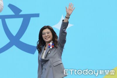 稱李四川「北漂青年」對抗權貴蘇巧慧 鄭麗文諷別再切割蘇貞昌