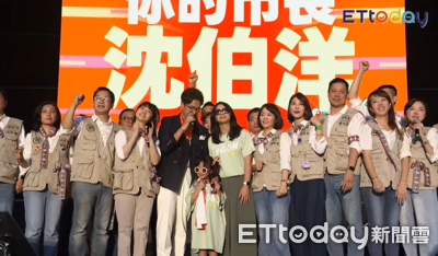 沈伯洋突開唱!愛女小麻糬首度同台合唱 童言童語拿麥喊凍蒜