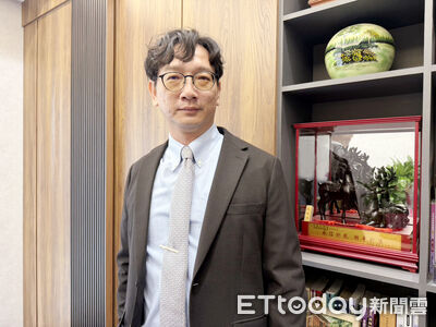 前雲檢主任檢察官朱啓仁轉任律師 承諾提供罕病家庭免費諮詢
