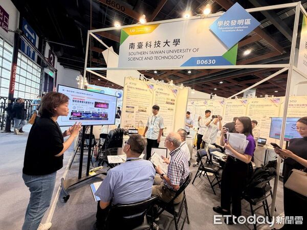 ▲南台科大師生團隊參加2026台灣創新技術博覽會，以醫療照護、運動健康、特殊教育及再生能源等研發成果，拿下6面銅牌。（記者林東良翻攝，下同）