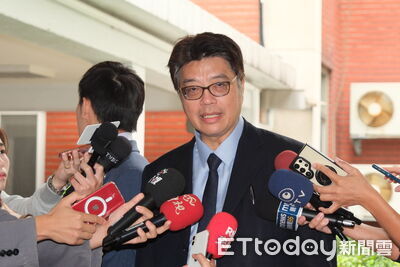 蔡康永去沈伯洋造勢遭中國企業切割 邱垂正:凸顯立場不同利益歸零