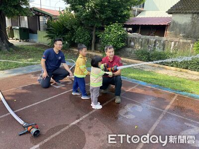 防災不只是上課!山上國小玩闖關、體驗射水 化身防火小尖兵