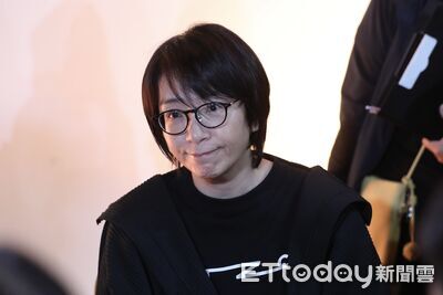 詹姆士靠曾國城走出官司陰影 林昱伶鬆口:「《康熙》真的要來了」