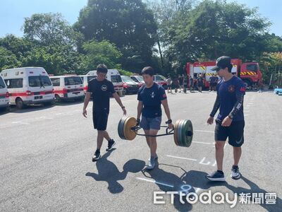 168名消防員挑戰七項體測! 台南第七大隊繩索複訓強化救災安全