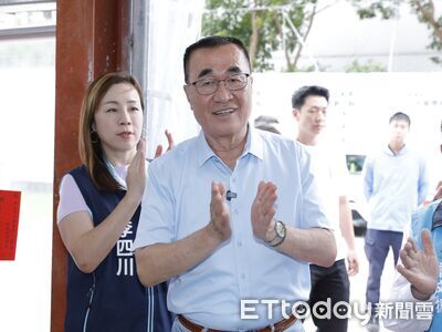 李四川樂觀看松機遷移可討論 黃仁勳專機要停哪?他曝關鍵點
