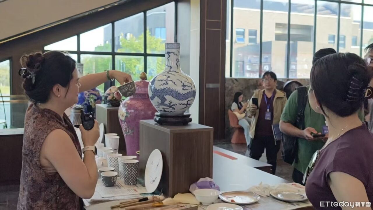 創新景德鎮4／地磚凹了！薄胎杯沒摔破 繡花針重雕乾隆非遺「扒花」絕技