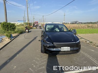 快訊/台南夫妻騎車上班…遭特斯拉撞飛!妻骨折重傷、夫搶救不治