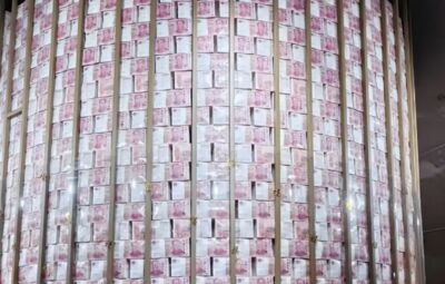 重慶李子壩不只輕軌穿樓! 祕密金庫1.15噸億元現鈔藏地下33公尺