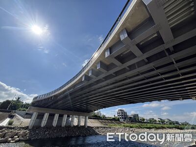 斥資3.5億!台中坪林新橋通車 打通大里溪瓶頸...串聯北屯太平